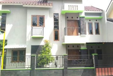 Di Jual Rumah 2 Lantai Dalam Perumahan Daerah Pasar Gentan