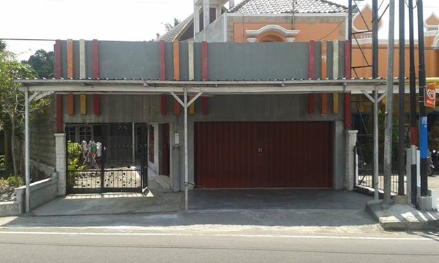 DIJUAL RUMAH SLEMAN : RUMAH JL MAGELANG