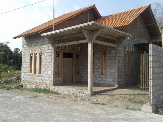 DIJUAL RUMAH SLEMAN : RUMAH SETENGAH JADI