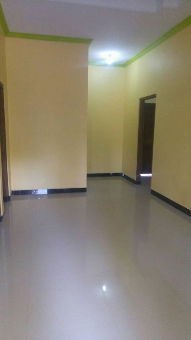 RUMAH DEKAT PASAR