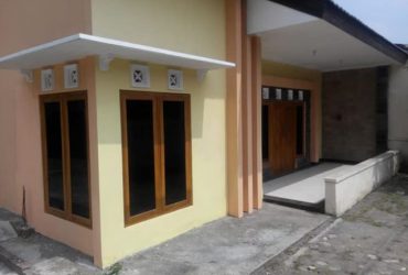 DIJUAL RUMAH SLEMAN : RUMAH JL BANTENG