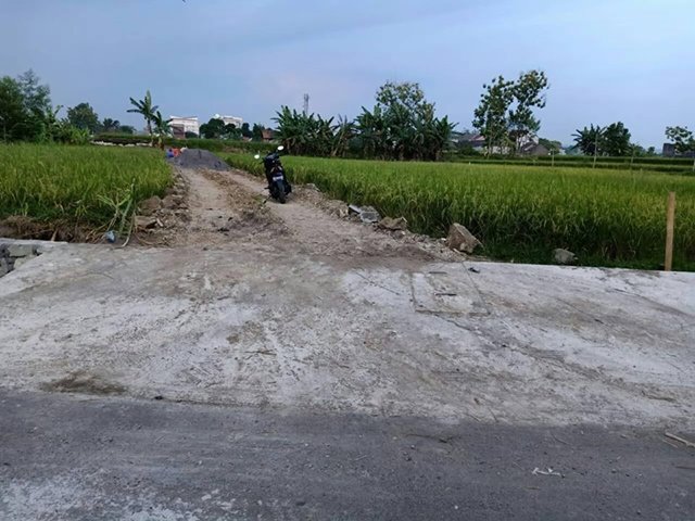 DIJUAL TANAH  BANTUL : TANAH AREA WIROSABAN