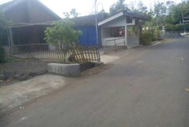 DIJUAL TANAH SLEMAN : TANAH  DAN RUMAH